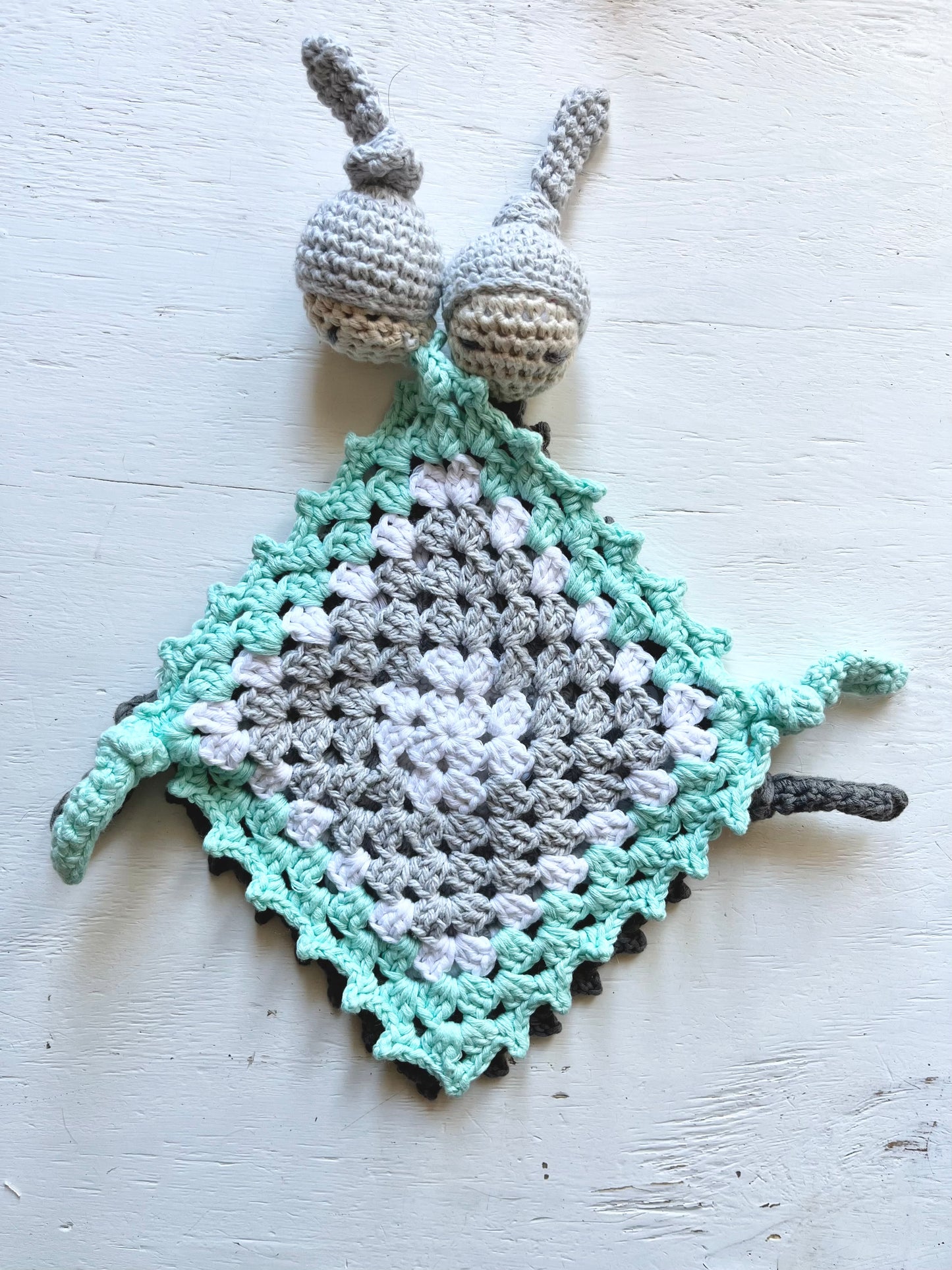 Baby-Granny Dudu Blanket Dolls 3Stitches light grey / blue