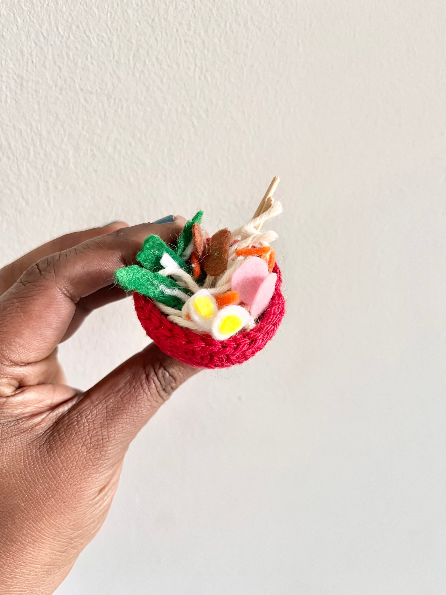 Ramen Bowl Crochet Pattern. Dollhouse size