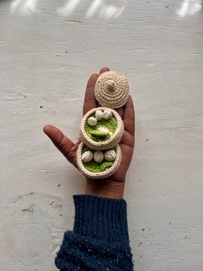 Steamer, dumplings and cabbage leaf Crochet Pattern. Dollhouse size