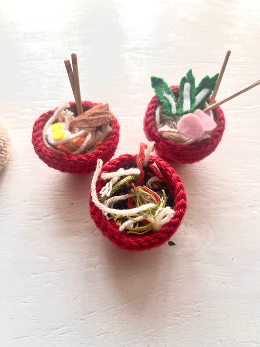 FREE Ramen Bowl Crochet Pattern. Dollhouse size