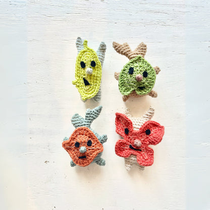 No Sew Korok Crochet Pattern. Pattern 3Stitches   